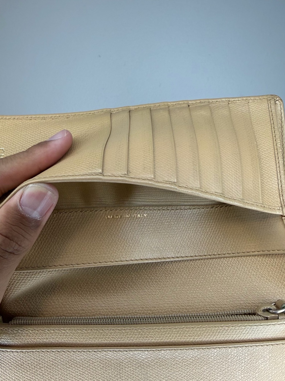 CHANEL Tan Leather Clutch Bag - Picture 7 of 9